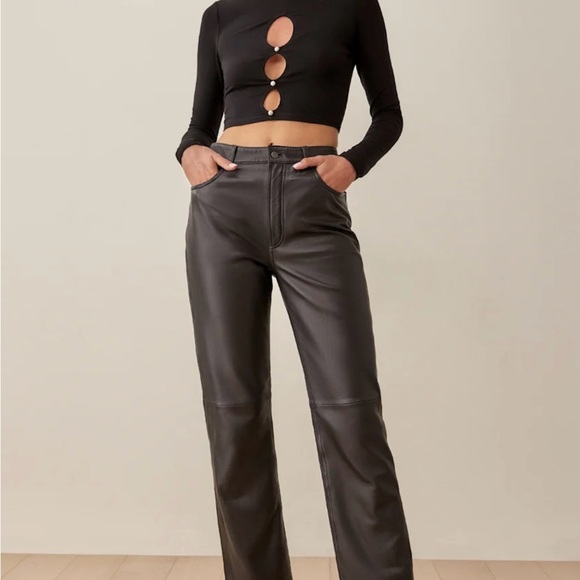 Reformation Vernon Black Long Sleeve Cutout top - Picture 2 of 8